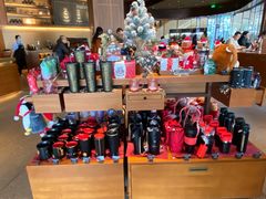 零售区-星巴克(天津大悦城第二店)