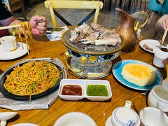 -蒙亨·手把肉·蒙古包文化主题餐厅(天恒广场店)