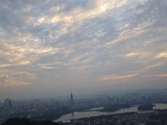 -紫金山山顶公园