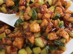 宫保鸡丁饭-巧味小馆
