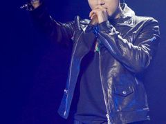 -奥体中心(地铁站)