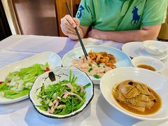 -老人和饭店(淮海中路店)
