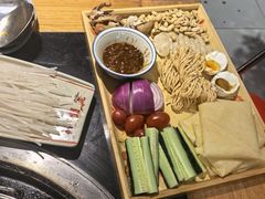 -刘淑芬·活鱼铁锅炖(北京首店)