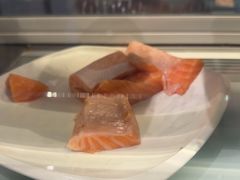 -顺德联塑万怡酒店·万荟轩自助餐厅