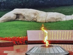 -上海市龙华烈士陵园