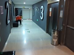 -至潮影城(庆春路锦和大厦店)