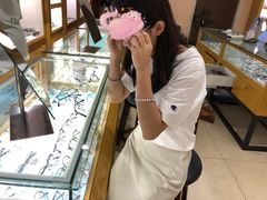 -杰伦眼镜·依视路·星趣控