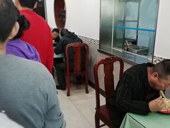 大堂-白玉兰小吃(新村路店)