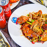 靠海的地方到处都是 但想要吃到好吃又便宜的