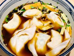 弄堂黄鱼大馄饨-弄堂小笼包(天津南开大悦城店)