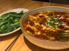 -十三式重庆江湖菜(金茂览秀城店)
