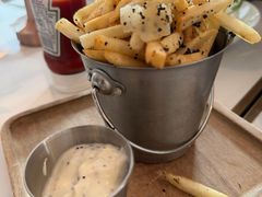 -The BREW·酿餐厅(浦东嘉里大酒店)