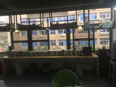 -栖游青年旅舍(华强北地铁站店)
