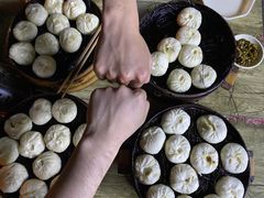 -舒小笼松针小笼包