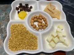 -哈啾嗨·新概念蒙餐(红星新城店)