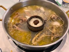 -朴小妹人参鸡汤火锅(长白山万达店)