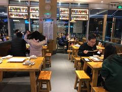 大堂-木屋烧烤(坂田天安云谷店)