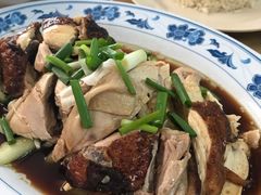 海南鸡双拼饭-伍秀泽海南鸡饭茶室