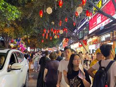 -八一路好吃街(雨田商务大厦店)