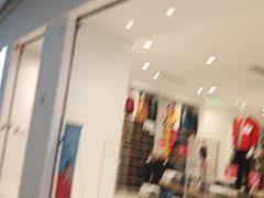 -优衣库(珠海华发商都店)