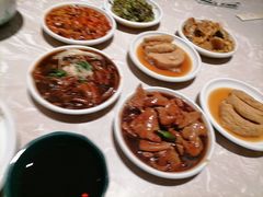 -松鹤面馆·古法焖肉面(观前店)