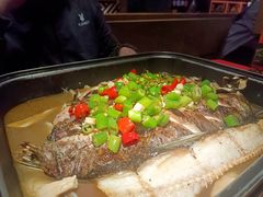 -令狐冲·炭烤活鱼(宝龙店)