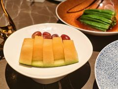 -海派悦庭·海胆烧麦·新融合菜(凯德广场店)