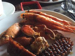 -荣誉国际酒店-云顶旋转餐厅