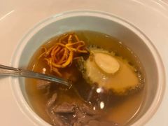 -龙虾酒吧扒房(宁波香格里拉店)