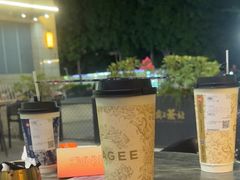 -霸王茶姬(泛海广场店)