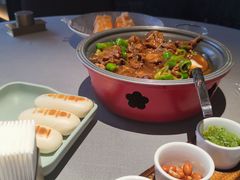 信阳地锅鸡-阿庄新豫菜(通泰路店)