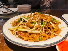 -皇后餐厅-煲仔·小菜·打边炉(古北店)