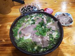 -遵义虾子卢四羊肉粉(大沽路店)