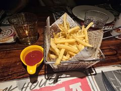 -凯撒城堡西餐厅(颐和国际店)