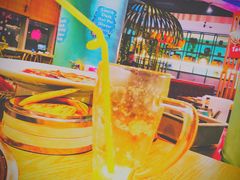 -三人行骨头王火锅(长寿店)