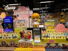 -泡泡玛特POPMART(上海环球港店)