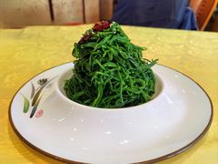 炝拌草原沙葱-德乐海蒙餐
