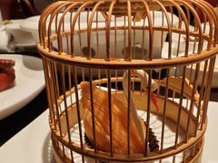 -玥轩YUE HIN(IFS国际金融中心店)