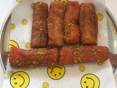 爆脆蟹柳-一粒糖 · 潮汕小吃-海石花特色甜品