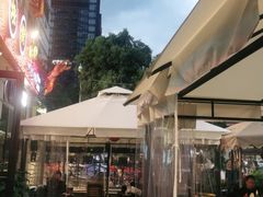 -何师烧烤·香辣蟹·川菜·30年老品牌(太古里旗舰店)