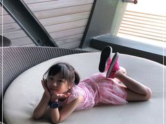-上海滴水湖皇冠假日酒店
