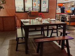 -丽华园·武汉地标楚菜餐厅(青山江滩店)
