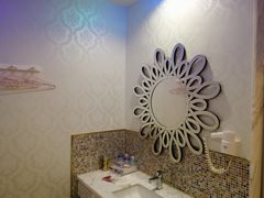 -天使恋人主题酒店(深圳翻身路店)