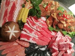 -嘿嘟嘟·肋条烧肉放题(爱融荟城店)