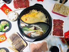 -钢管厂五区小郡肝串串香(奥克斯广场锦城万达店)