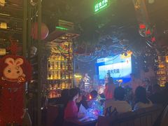 -胡桃里乐队酒馆