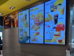 -麦当劳(轻轨曹杨路店)