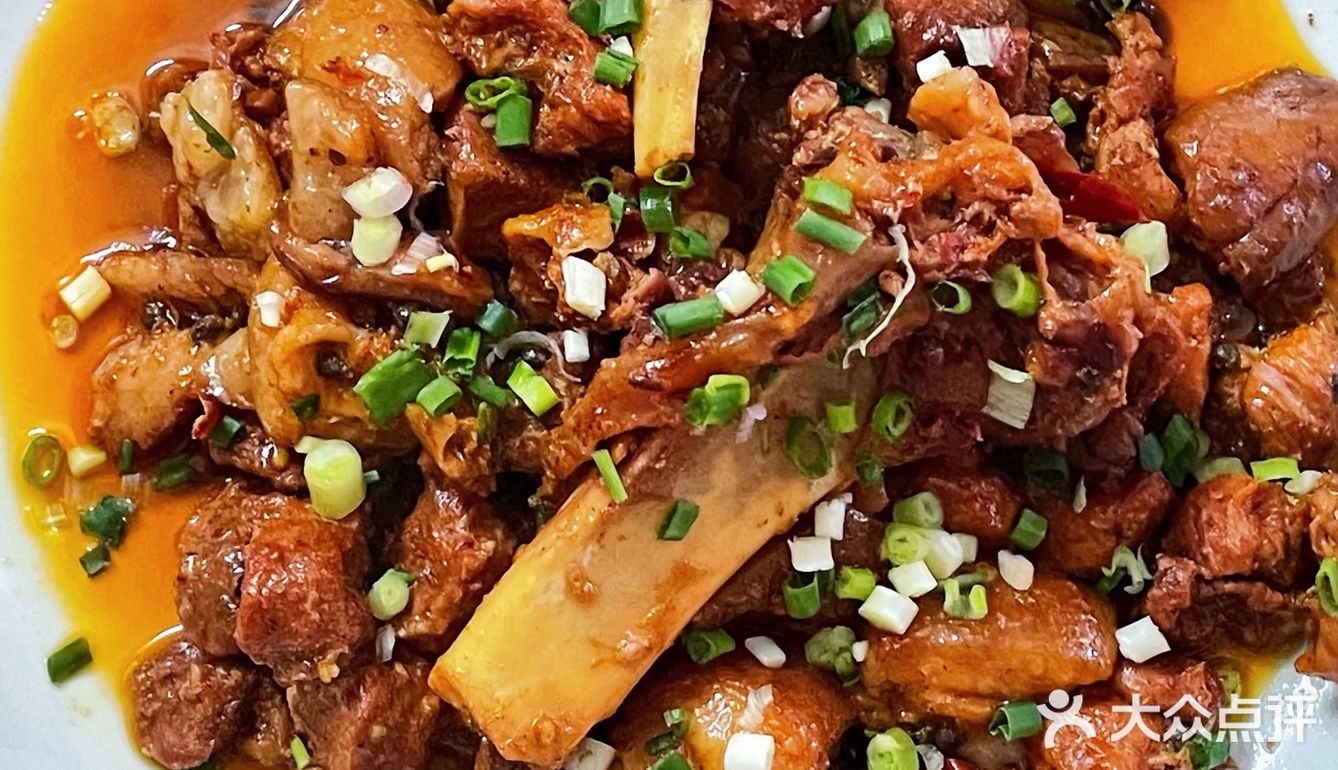 又访何姐，糖酥酥肉一个人可以炫完一份