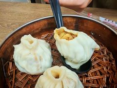 蟹黄包-刘长兴(逸仙桥店)