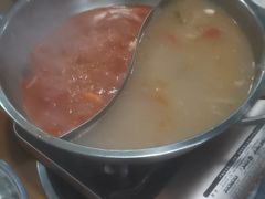 -苗家恒灵酸汤鱼-跳水牛肉连锁店(凯里总店)